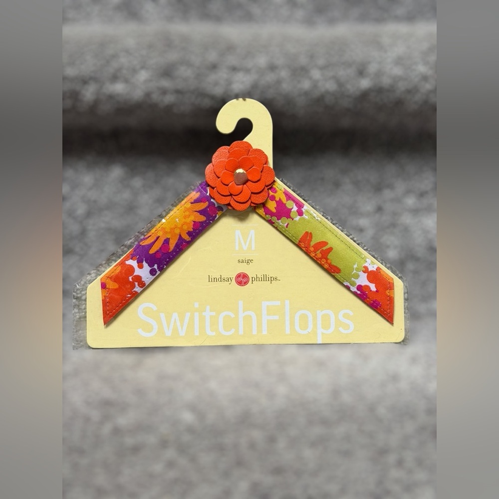 NEW Lindsay Phillips SwitchFlops Saige Floral Interchangeable Sandal Straps M